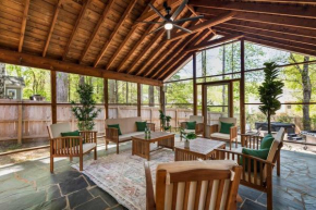 HotTub, FirePit, Basketball, 15 Min To Sedgefield